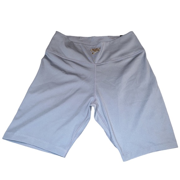 NWT🏷️ Women’s Nike Dri-Fit Performance Tight Fit Shorts, Size M - Picture 3 of 6